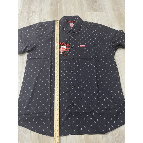 ⚡️ Dixxon Flannel Co. The Bolt Black Grey Gray Party Shirt L BNIB W/ Tag ⚡️.